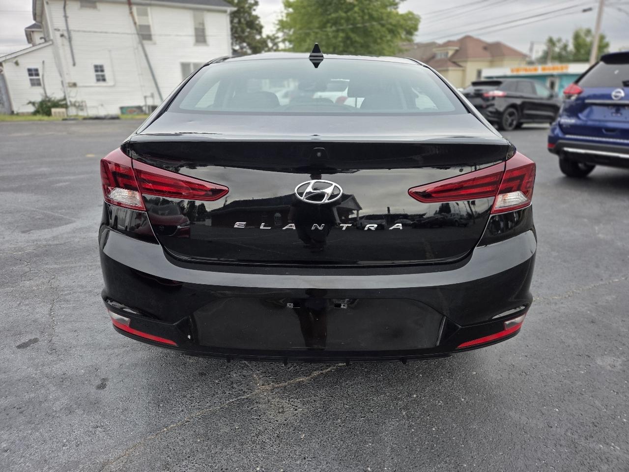 Hyundai Elantra Limited 2020