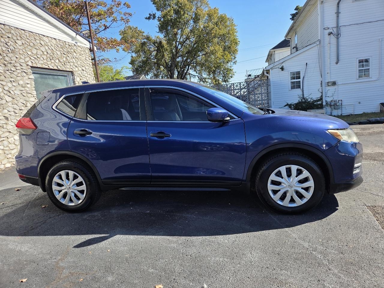 Nissan Rogue S 2WD 2017