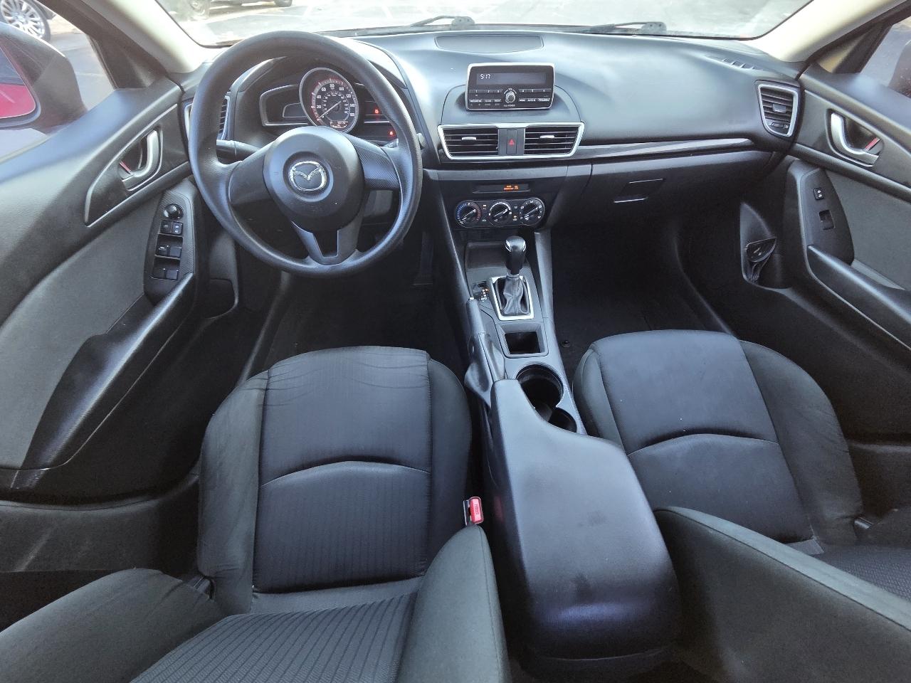Mazda MAZDA3 i SV AT 4-Door 2015