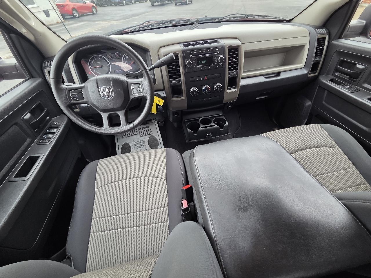 RAM 1500 ST Quad Cab 2WD 2012