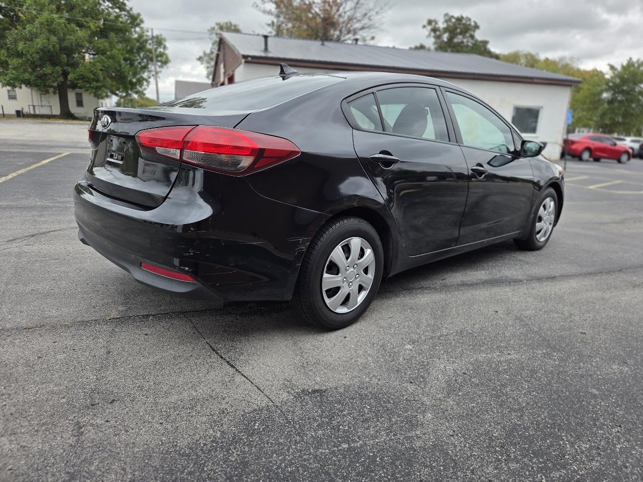 Kia Forte LX 6A 2017