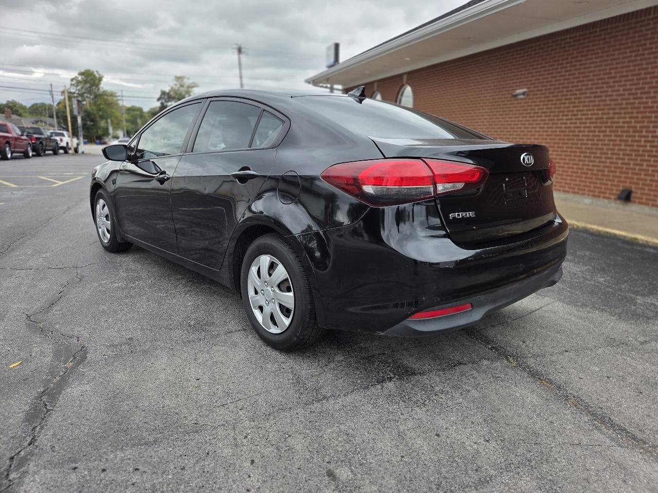 Kia Forte LX 6A 2017