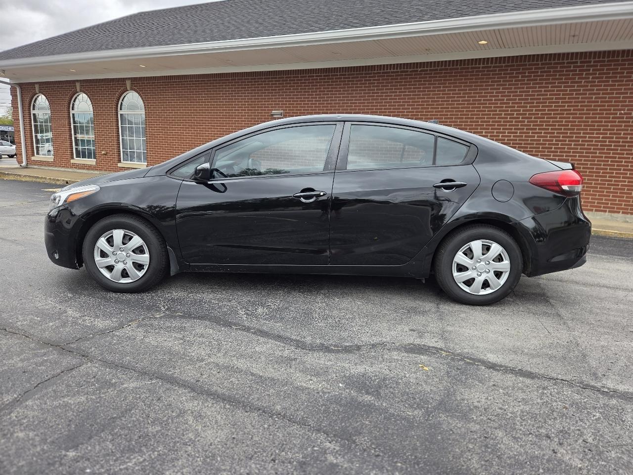 Kia Forte LX 6A 2017