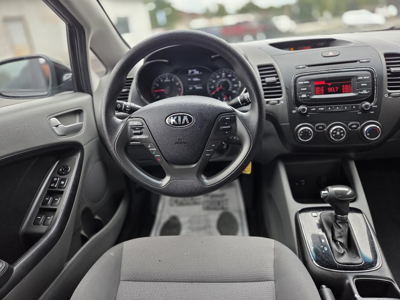 Kia Forte LX 6A 2017