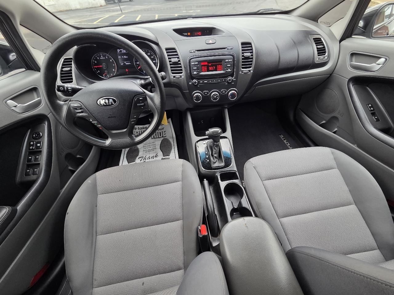 Kia Forte LX 6A 2017