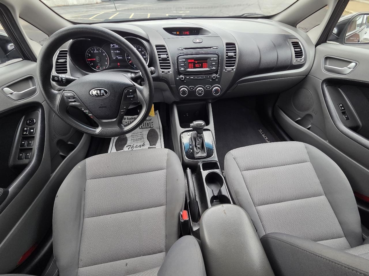 Kia Forte LX 6A 2017