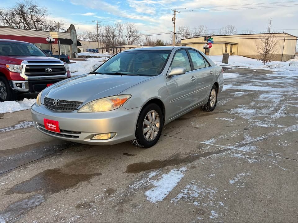 2003 Toyota Camry LE