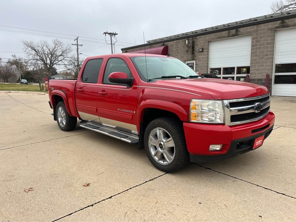 Chevrolet Silverado 1500 LTZ Crew Cab 4WD 2009