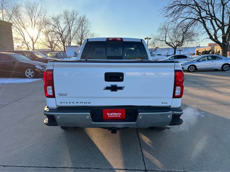 Chevrolet Silverado 1500 LTZ Crew Cab 4WD 2018
