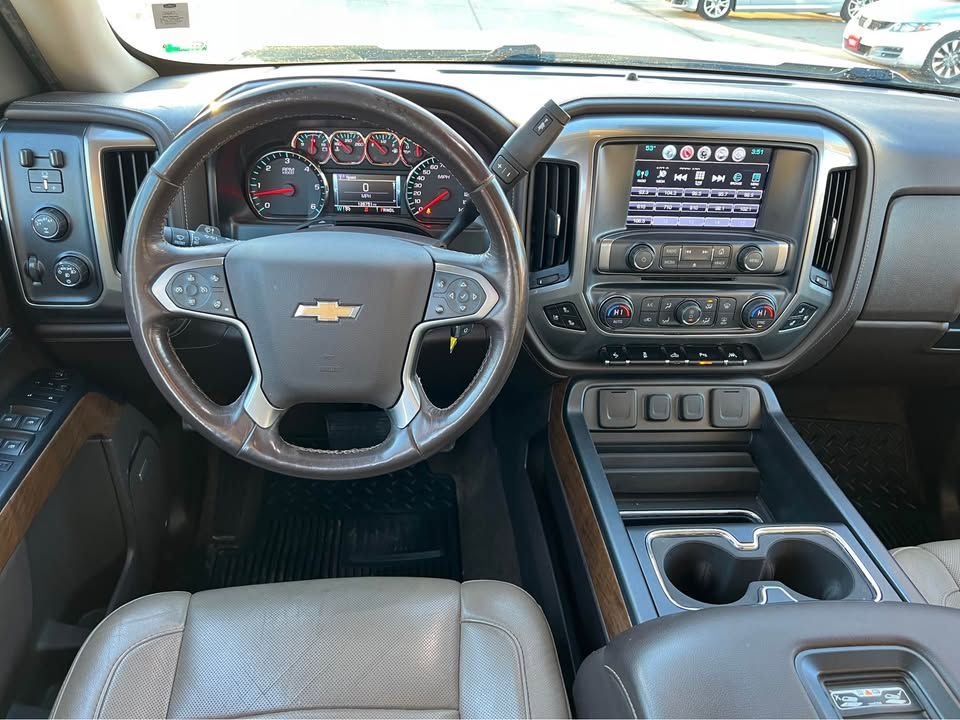 Chevrolet Silverado 1500 LTZ Crew Cab 4WD 2018