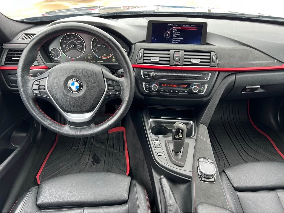 BMW 3-Series 328i xDrive Sedan 2014