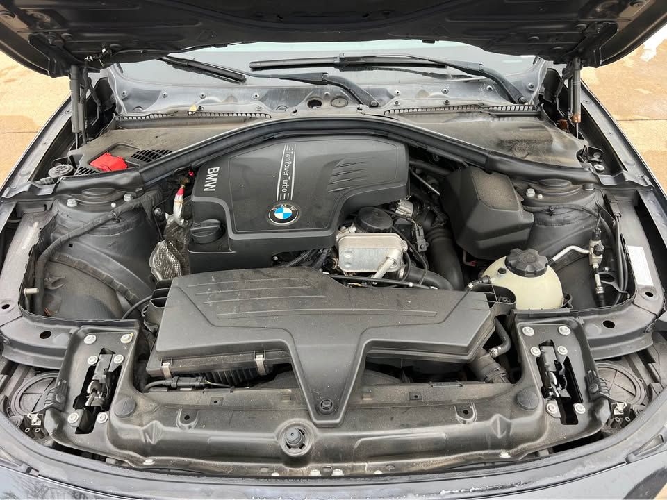 BMW 3-Series 328i xDrive Sedan 2014