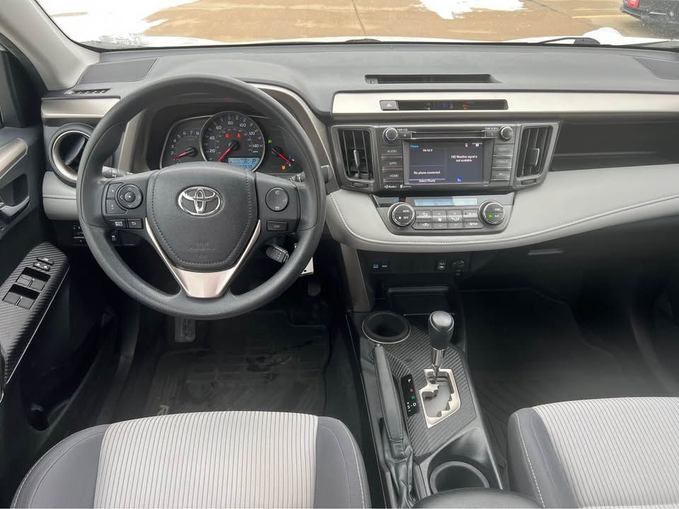 Toyota RAV4 XLE AWD 2014