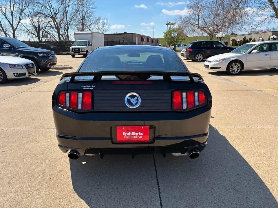 Ford Mustang GT Coupe 2012