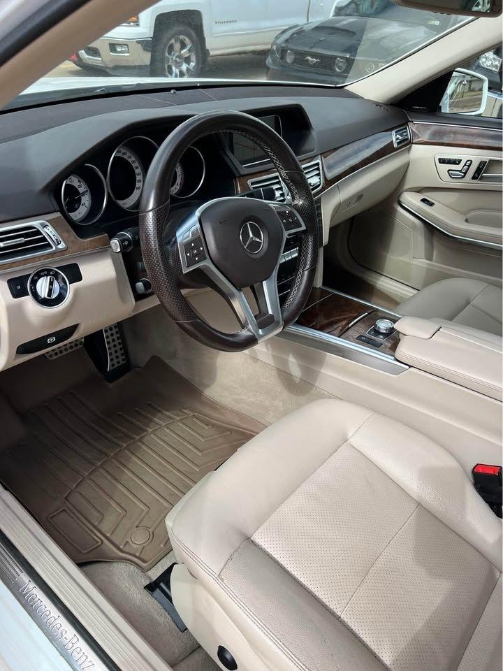 Mercedes-Benz E-Class E350 4MATIC Sedan 2014