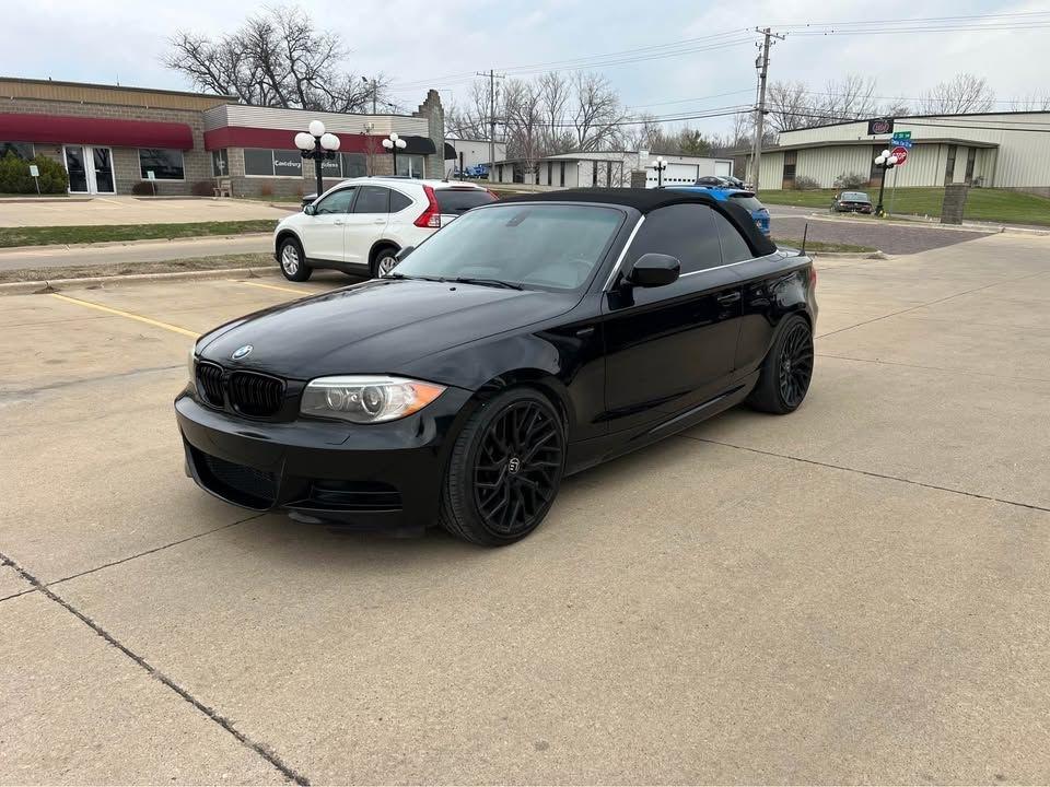 BMW 1-Series 135i Convertible 2012