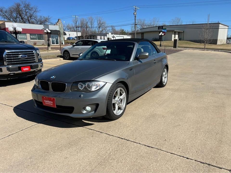BMW 1-Series 128i Convertible 2013