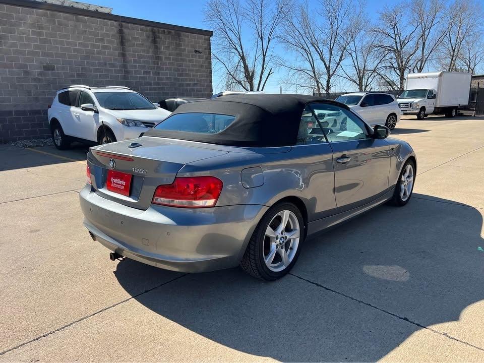 BMW 1-Series 128i Convertible 2013