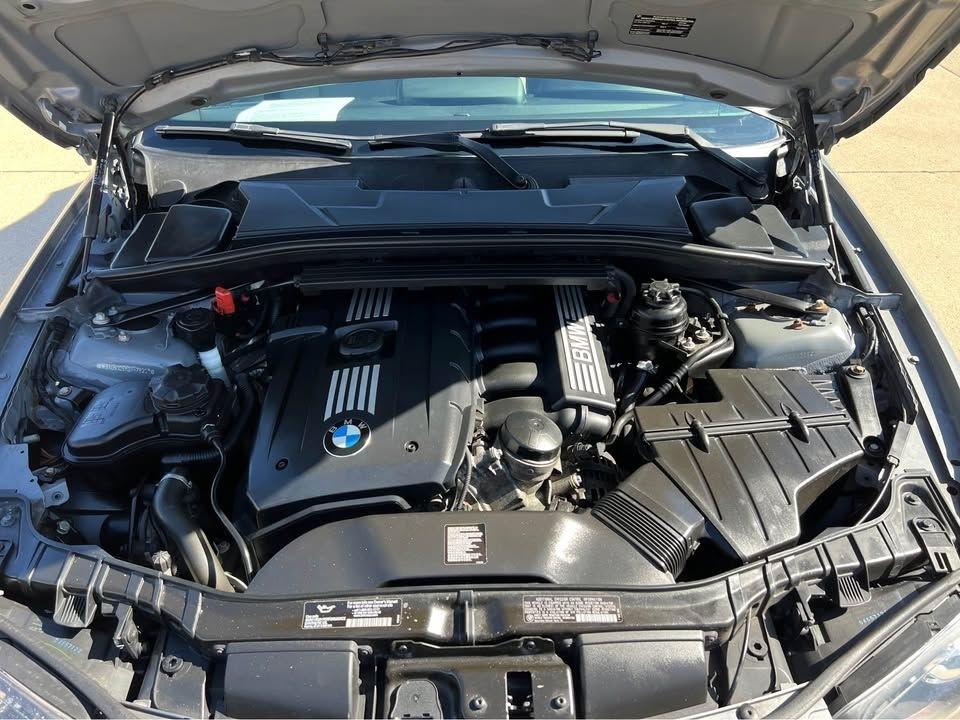 BMW 1-Series 128i Convertible 2013