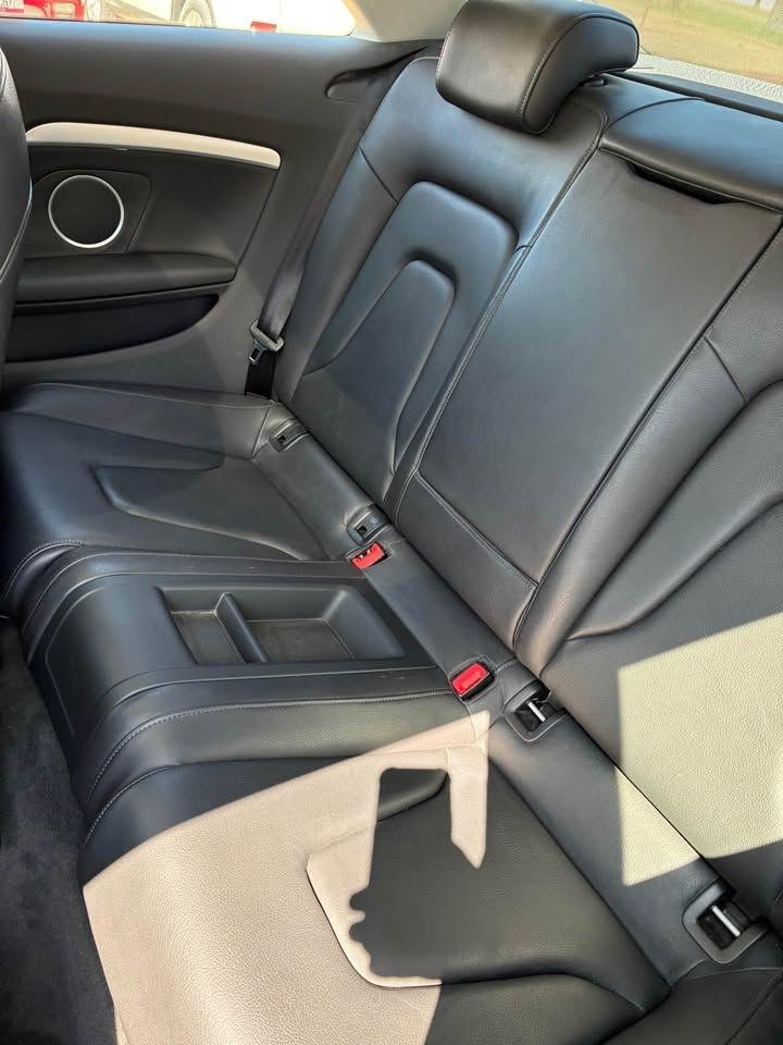 Audi A5 Coupe 2.0T quattro Manual 2012