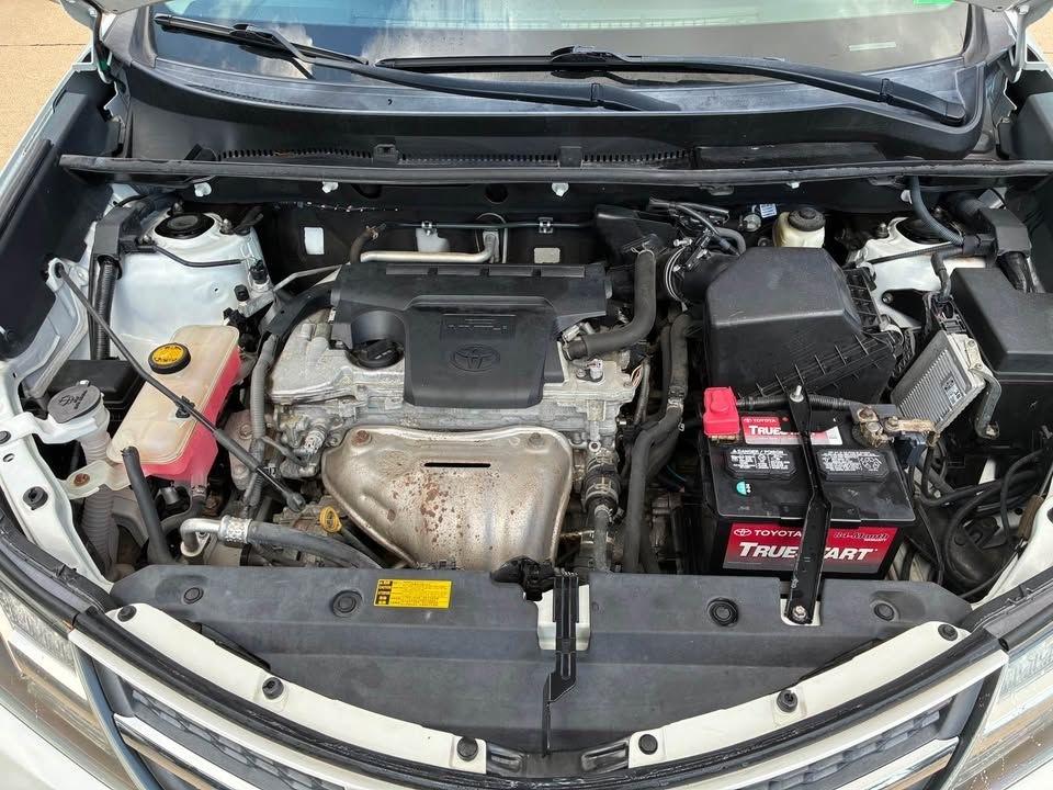 2014 Toyota RAV4 Limited - Photo 11