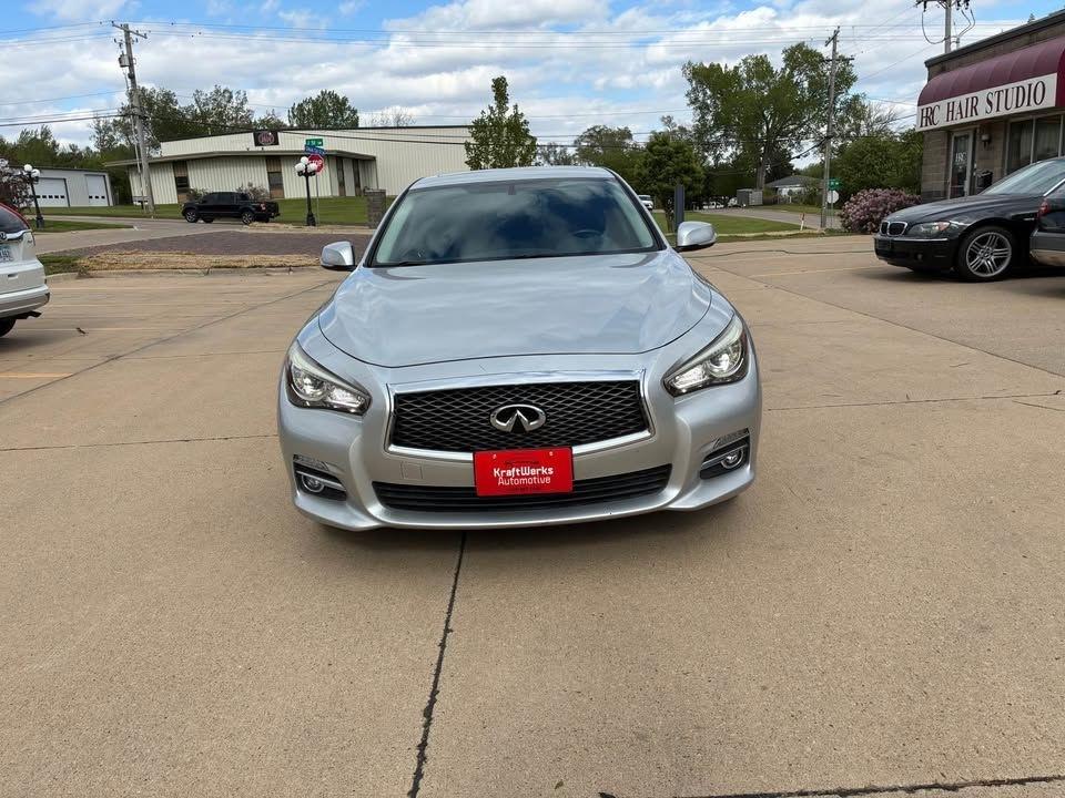 Infiniti Q50 Premium AWD 2014