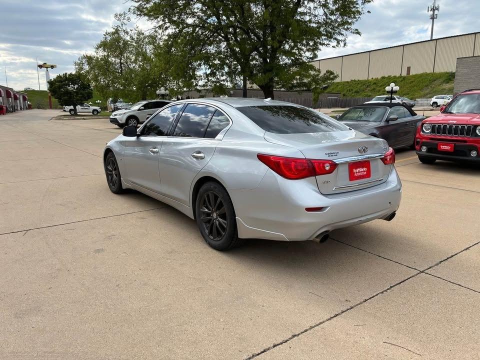 Infiniti Q50 Premium AWD 2014