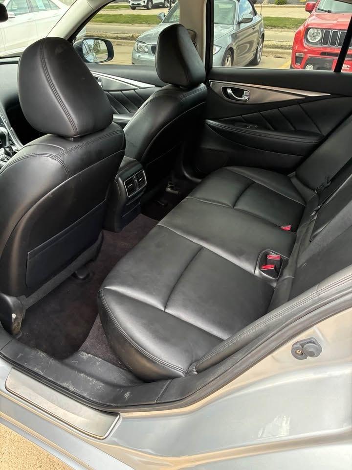 Infiniti Q50 Premium AWD 2014