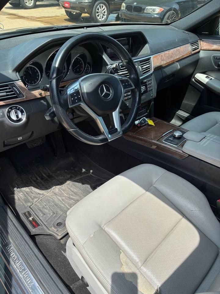 Mercedes-Benz E-Class E350 4MATIC Sedan 2013