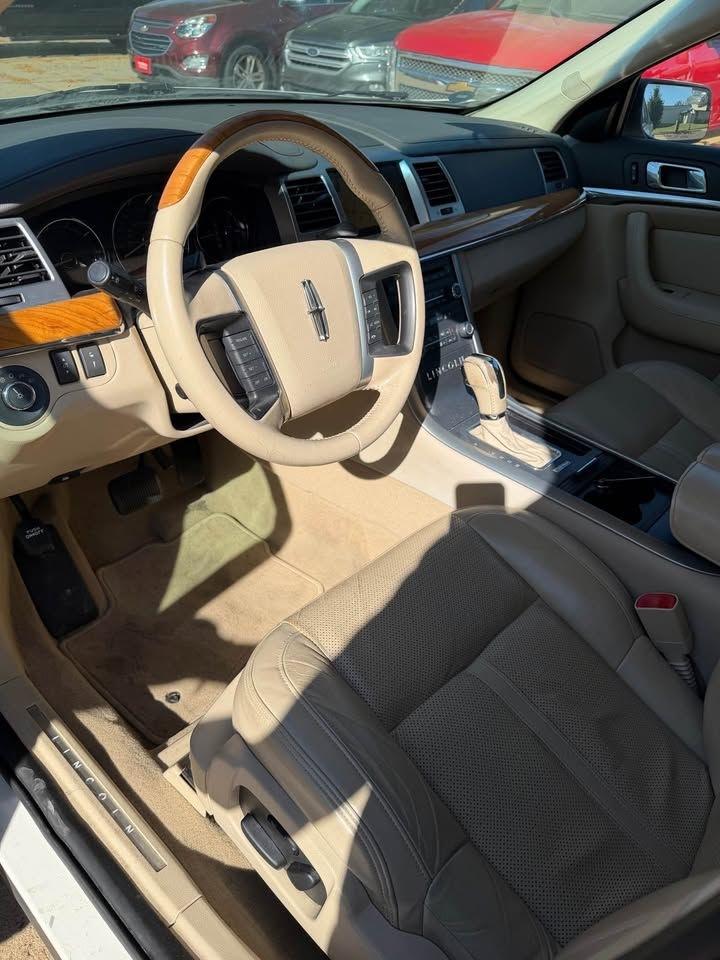 Lincoln MKS 3.7L AWD 2010
