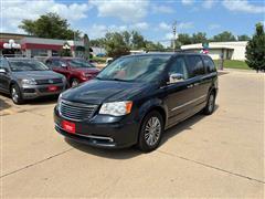 2014 Chrysler Town & Country 