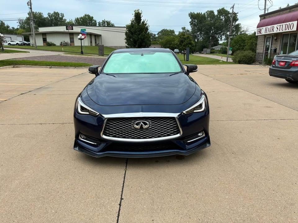 Infiniti Q60 3.0t Premium 2017
