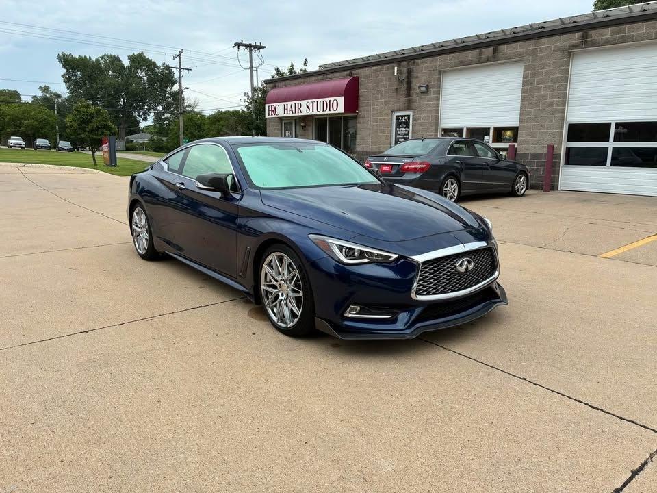 Infiniti Q60 3.0t Premium 2017
