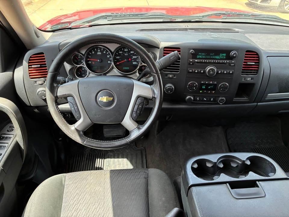 Chevrolet Silverado 1500 LT Crew Cab 4WD 2013