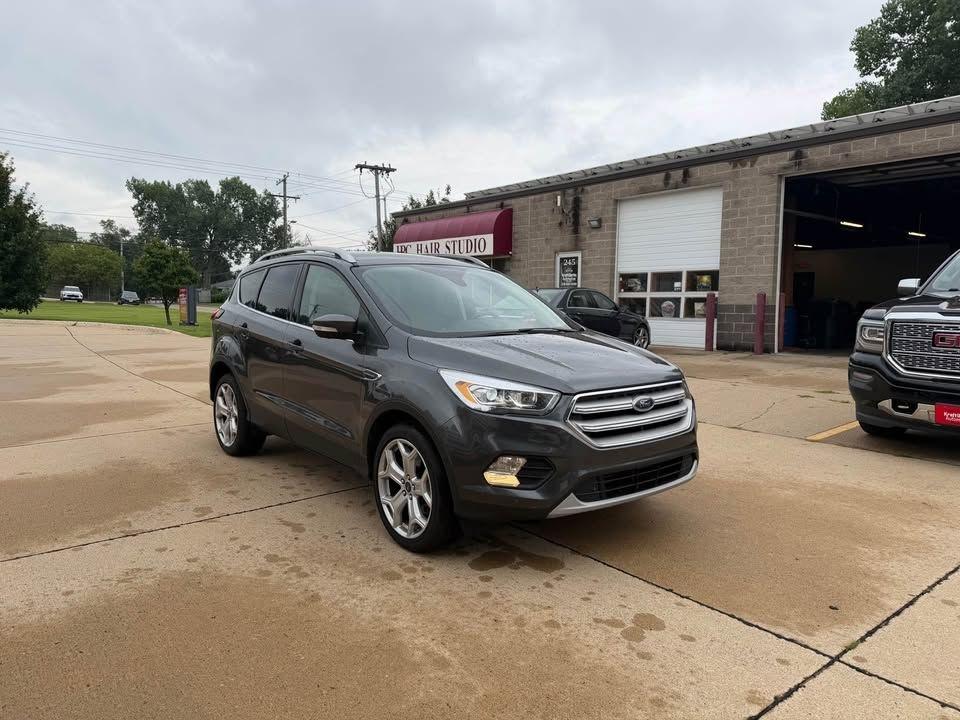 Ford Escape Titanium 4WD 2019