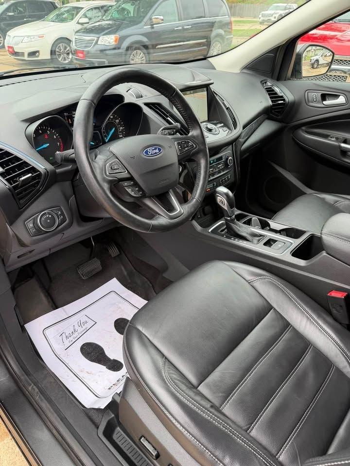 Ford Escape Titanium 4WD 2019
