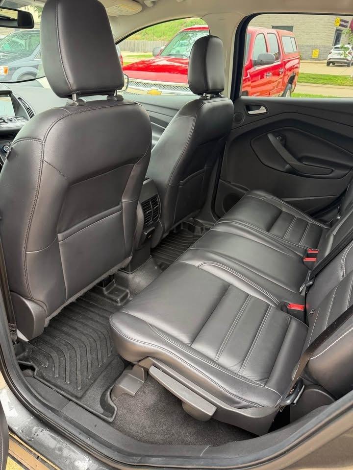 Ford Escape Titanium 4WD 2019