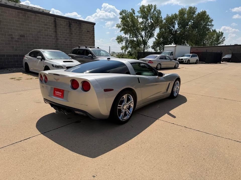 Chevrolet Corvette Coupe 2005