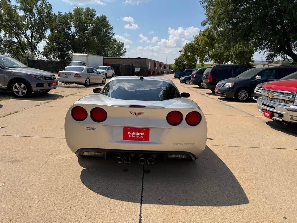 Chevrolet Corvette Coupe 2005