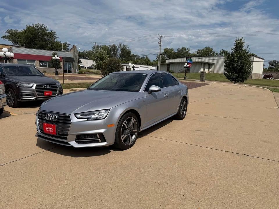 2017 Audi A4