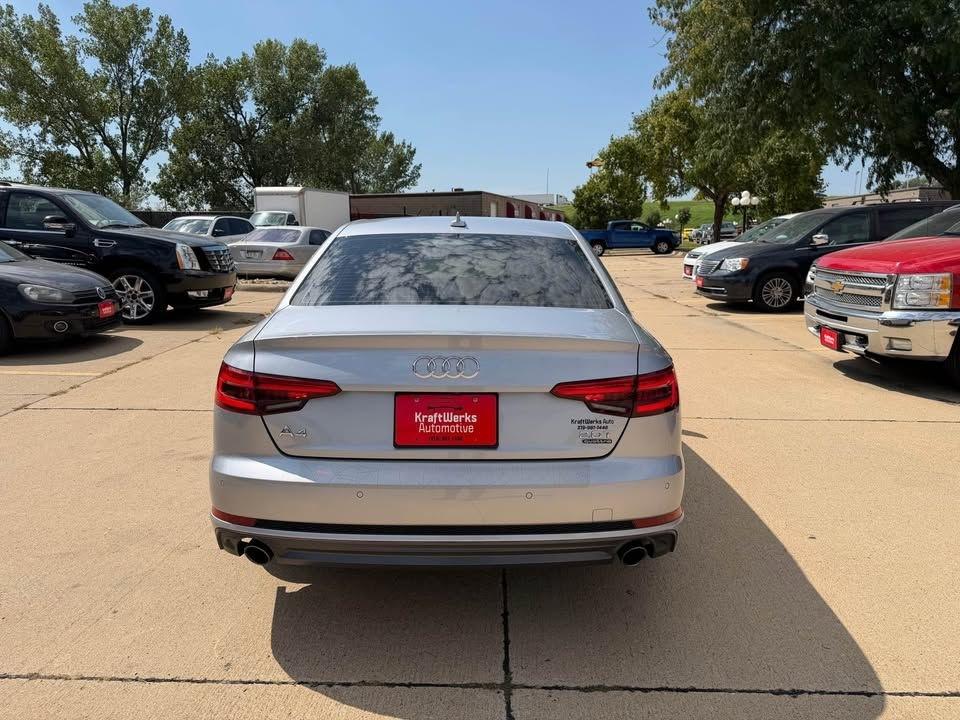 Audi A4 photo 5
