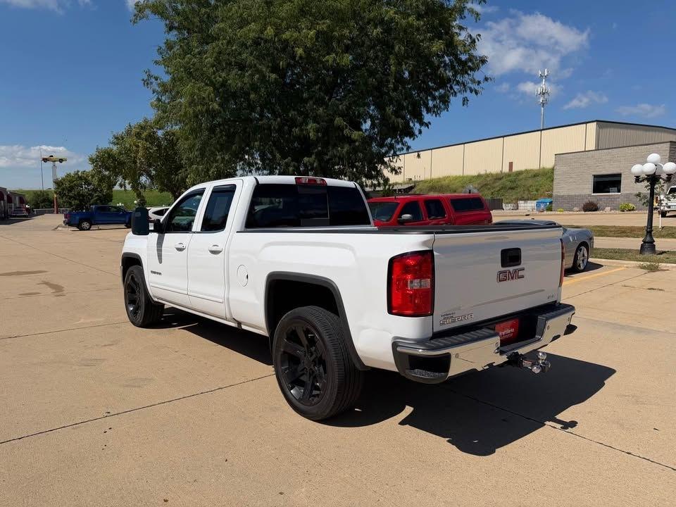 GMC Sierra 1500 SLE Double Cab 4WD 2018