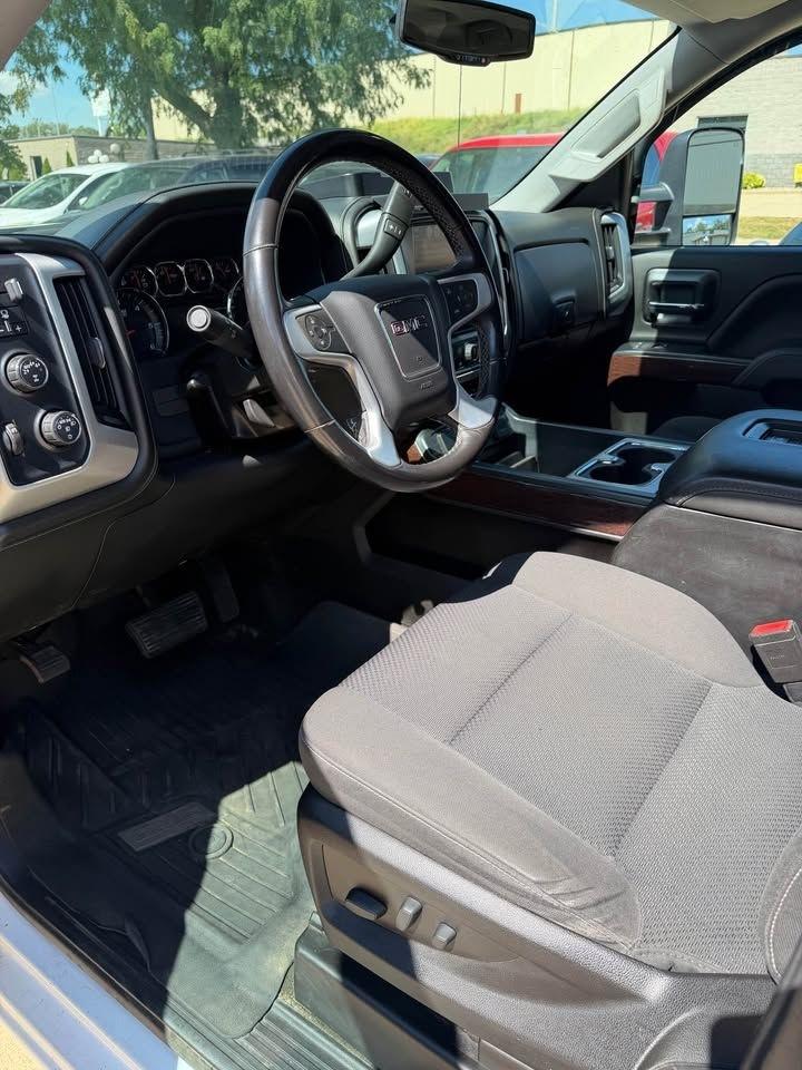 GMC Sierra 1500 SLE Double Cab 4WD 2018