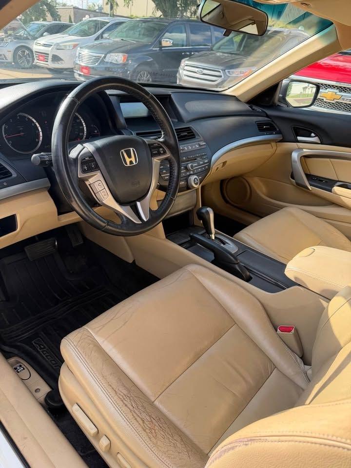 Honda Accord EX-L Coupe AT 2010