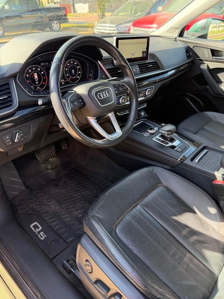Audi Q5 2.0T Premium Plus quattro 2019