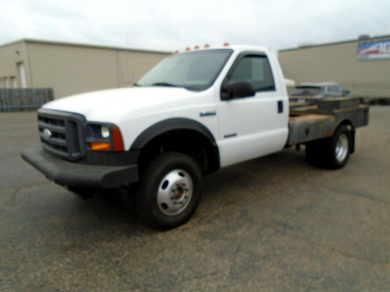 2005 Ford F-350 SD XL 4WD DRW