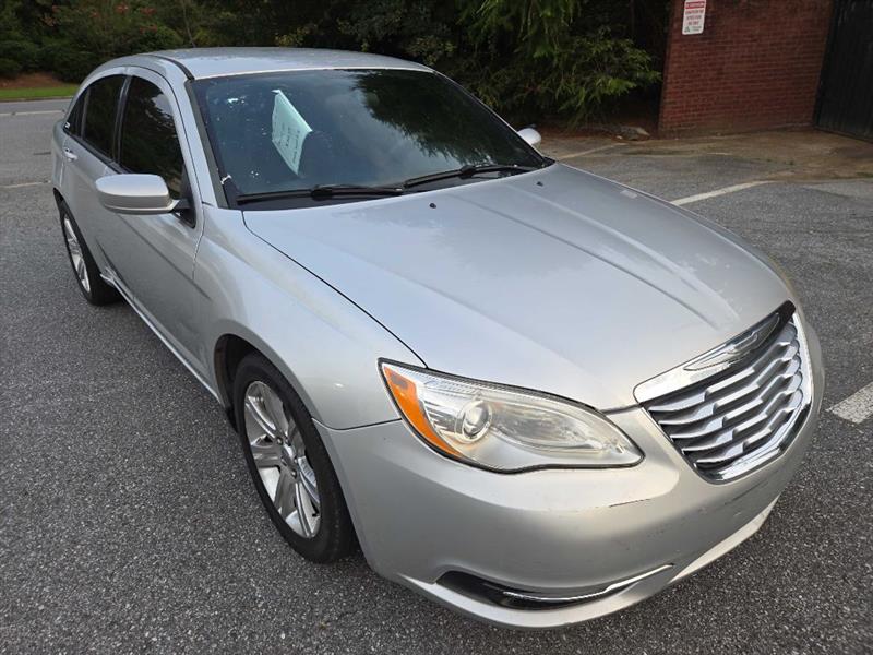 2012 Chrysler 200 LX
