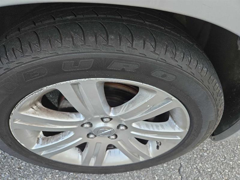 Chrysler 200 LX 2012