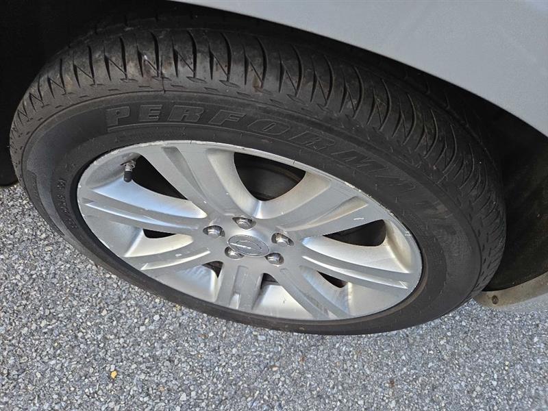 Chrysler 200 LX 2012