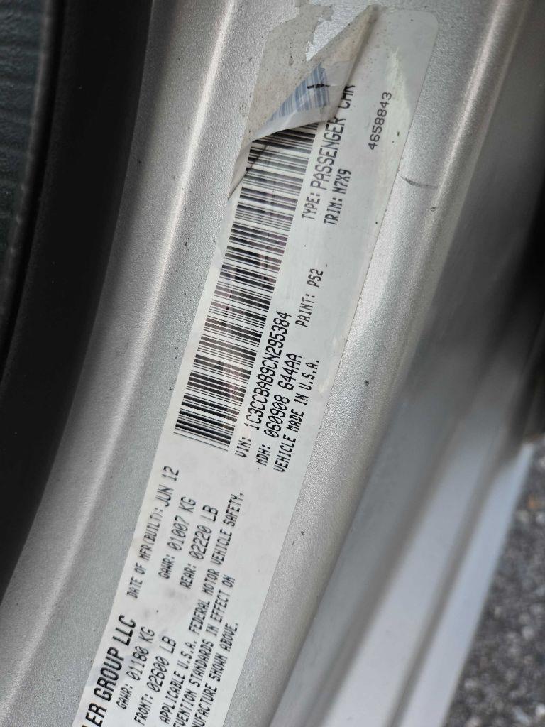 Chrysler 200 LX 2012